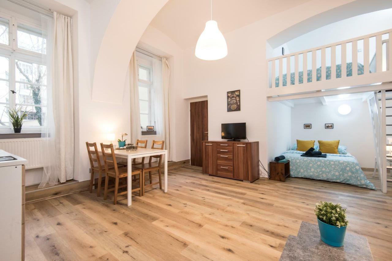 Apartment Near Wenceslas Square 프라하 외부 사진